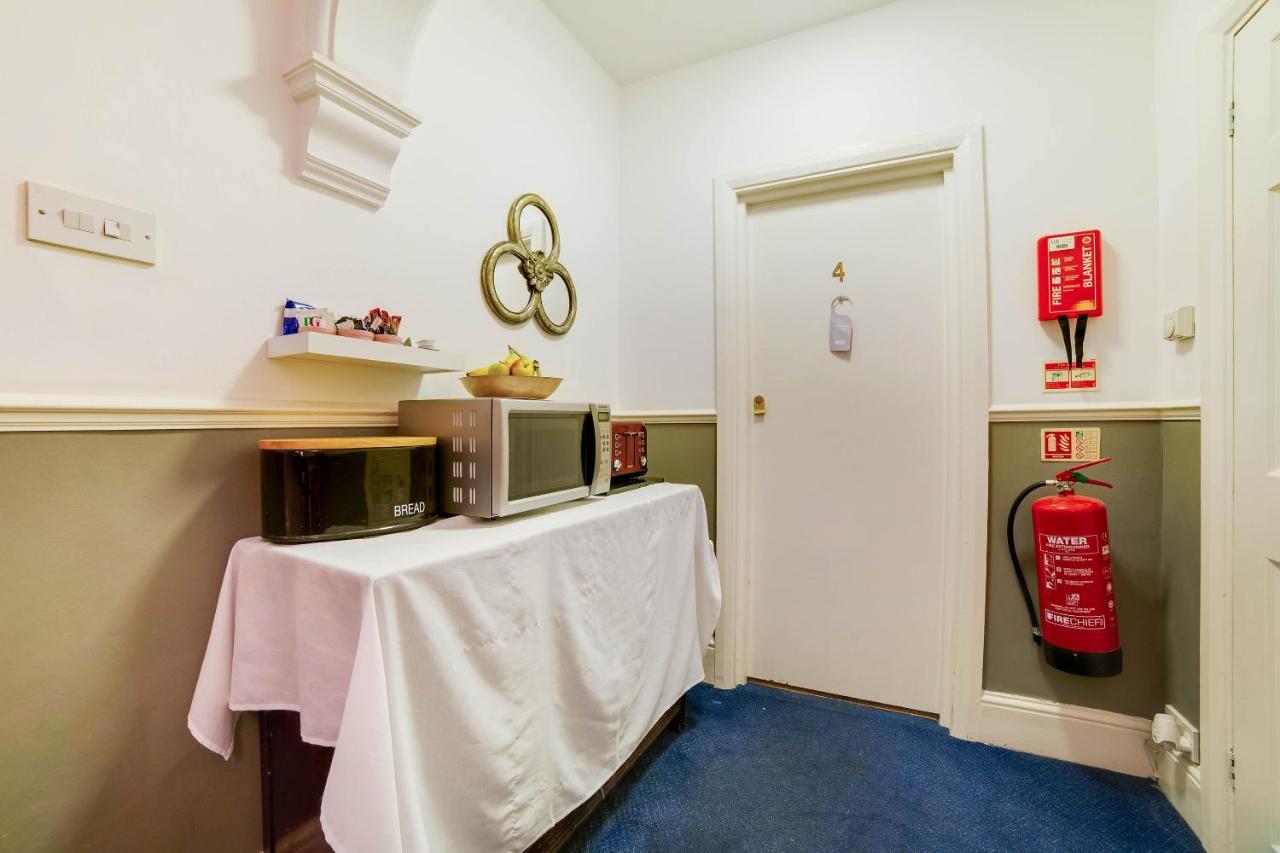 Airport Lodge Farnborough  Bagian luar foto
