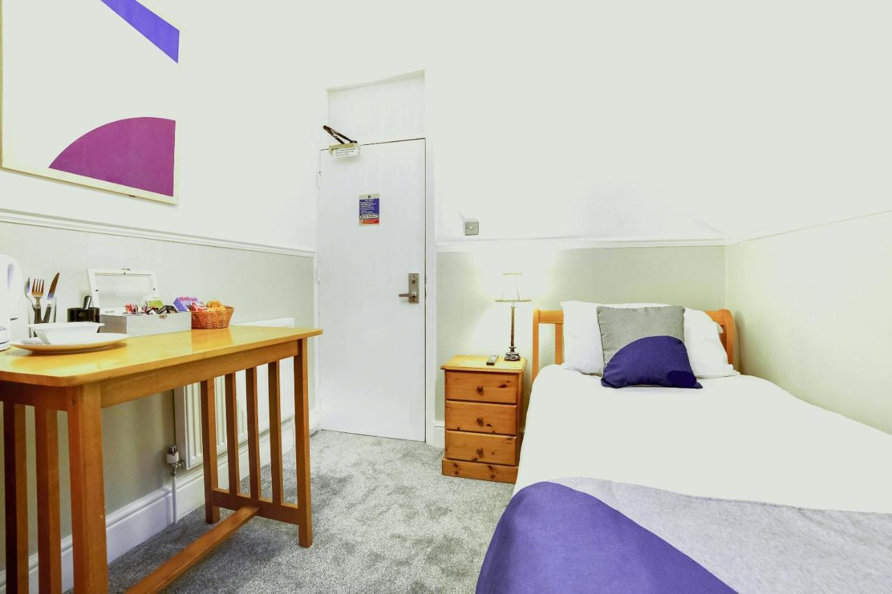 Airport Lodge Farnborough  Ruang foto