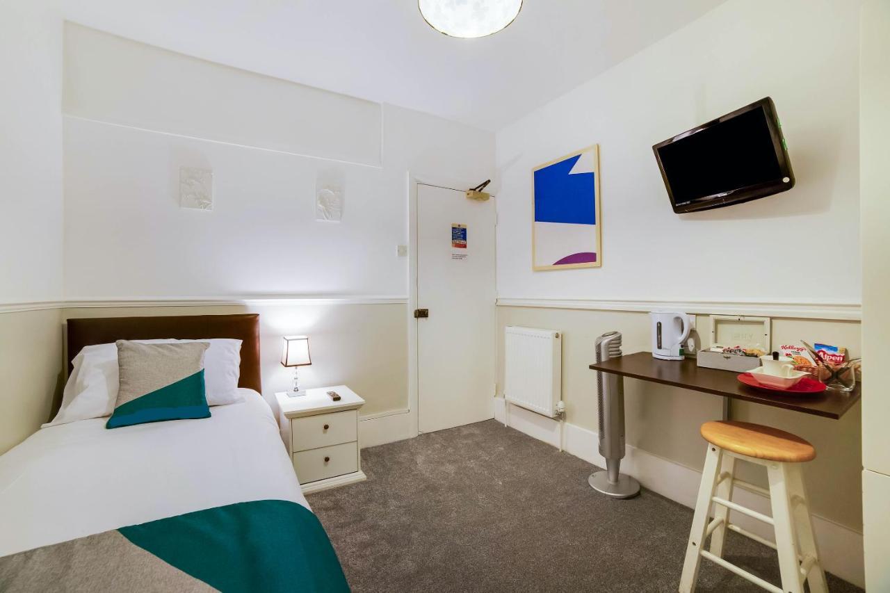 Airport Lodge Farnborough  Ruang foto
